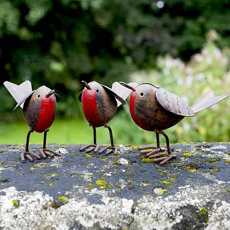 3 Robin Garden Bird Ornaments 3 3 Robin Garden Bird Ornaments