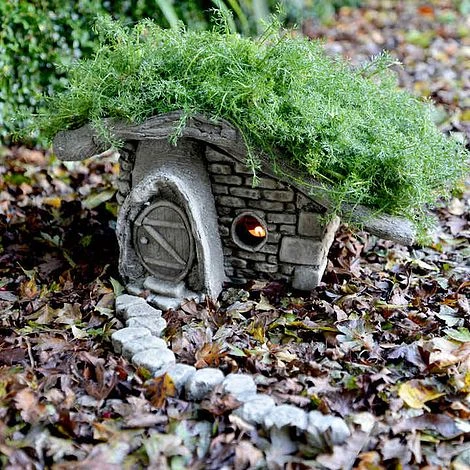 Turf Lodge 4 Turf Lodge - Image 2