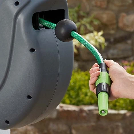 Garden Gear Premium Automatic Rewind Hose 5 Garden Gear Premium Automatic Rewind Hose - Image 3