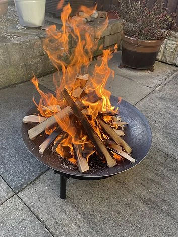 Cast Iron Fire Pit 80cm 4 Cast Iron Fire Pit 80cm - Image 2